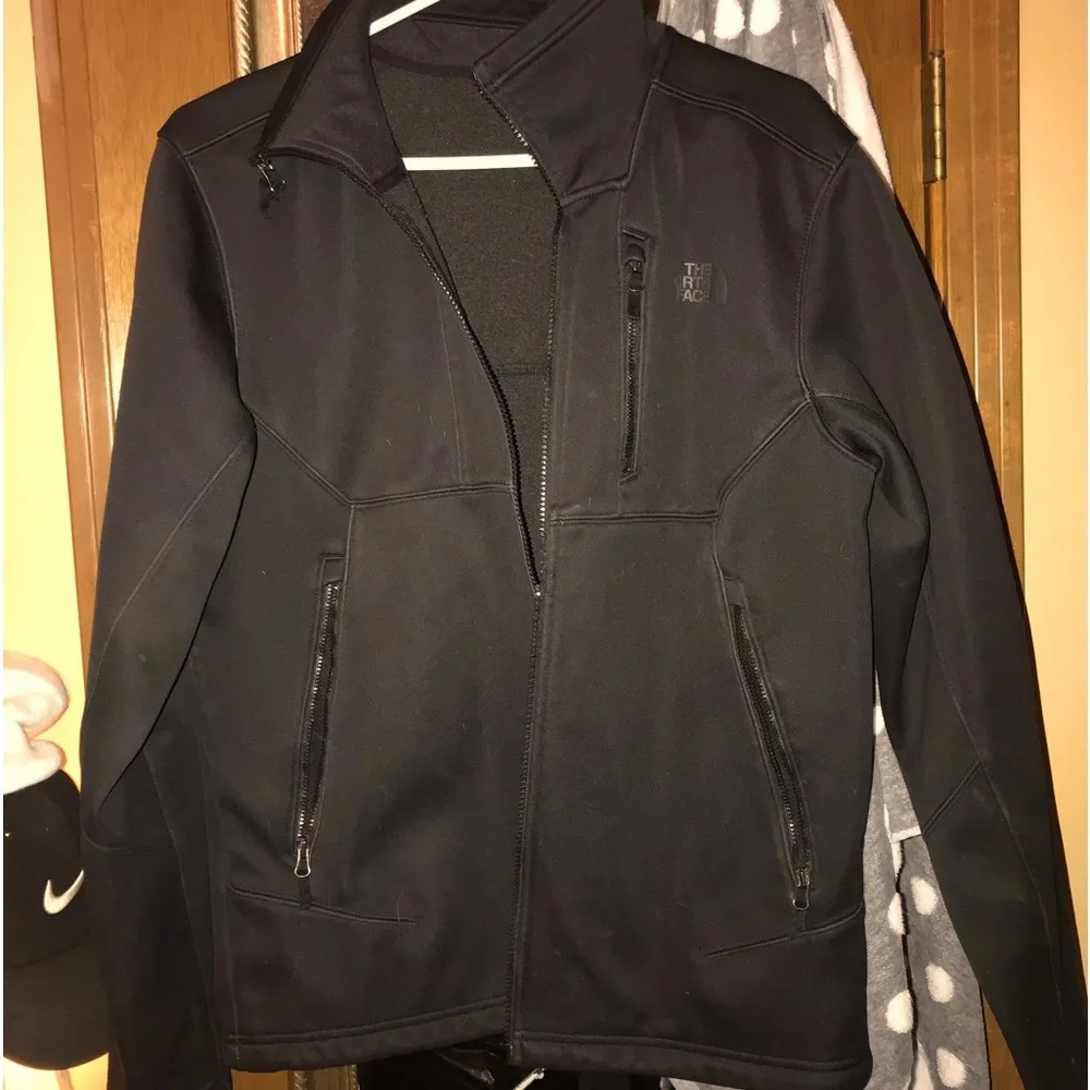 North Face Jacket - Picture 1 of 3